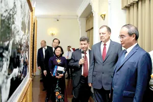 TPHCM tổ chức kỷ niệm 95 năm ngày Bác Hồ đến nước Nga