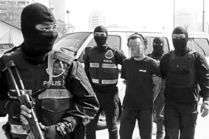 Australia: Phá đường dây bán vũ khí trực tuyến