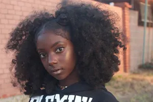 12 tuổi sở hữu thương hiệu thời trang nổi tiếng