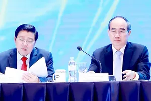 Bí thư Thành ủy TPHCM Nguyễn Thiện Nhân dự Diễn đàn Kinh tế tư nhân Việt Nam 2019    Ảnh: VIẾT CHUNG