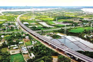 Gỡ vướng đền bù dự án cao tốc Bến Lức - Long Thành