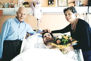 Ông Vincent Lambert và cha mẹ