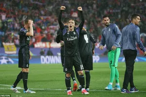 Niềm vui của các cầu thủ Real Madrid. Ảnh: Reuters