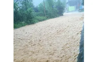 Miền Bắc lũ đến sớm