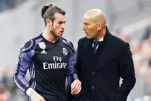 Bale là một vấn đề khiến HLV Zidane đau đầu.