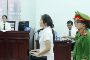 Bị cáo Nguyễn Ngọc Như Quỳnh nghe Hội đồng xét xử tuyên án. Ảnh: TTXVN