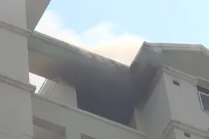 Đám cháy tại tầng 11