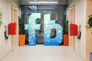 Trụ sở mới của Facebook tại London. Ảnh: REUTERS