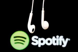 Spotify bị kiện
