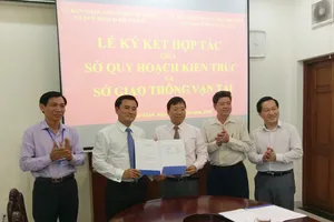 Quang cảnh buổi ký kết hợp tác liên Sở