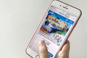 Mua vé tàu bằng điện thoại thông minh