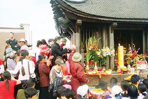 Không biến lễ hội thành cơ hội kiếm tiền