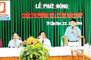 Nhà văn Lê Văn Thảo với chuyện văn nghệ ở rừng