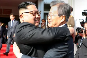 Hai nhà lãnh đạo Triều Tiên gặp nhau tại làng đình chiến Panmunjom