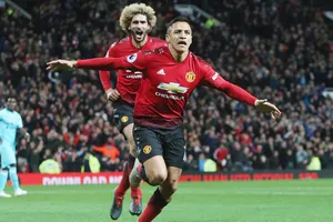 Manchester United nhọc nhằn thắng Newcastle