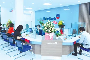 Khách hàng có nhiều cơ hội nhận quà và trúng thưởng khi tham gia chương trình