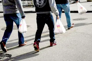 New York cấm túi nhựa dùng một lần