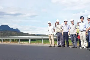 Nhà thầu đã hoàn thành công tác sửa chữa mặt đường tại  Km 21+140