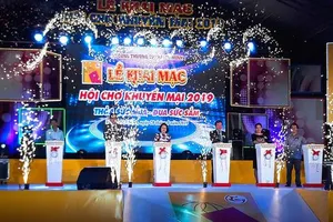 Quang cảnh khai mạc Hội chợ khuyến mãi năm 2019 