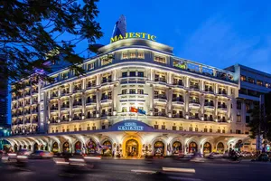 Khách sạn Majestic, một trong 50 khách sạn 4-5 sao thuộc Saigontourist Group