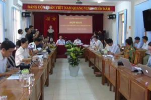 Toàn cảnh buổi họp báo