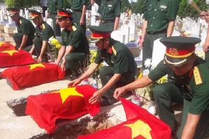 Trao kết quả giám định ADN 27 hài cốt liệt sĩ 