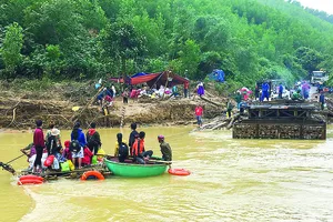 Gập ghềnh đường đến trường 