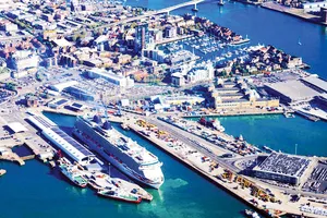 Cảng Southampton, một trong những cảng biển lớn nhất của Anh