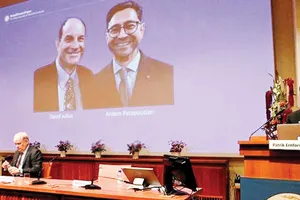 2 nhà khoa học người Mỹ David Julius và Ardem Patapoutian