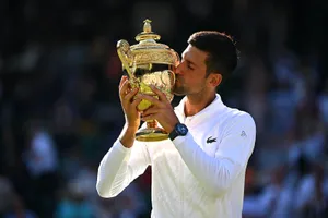 Djokovic giỏi hơn cả Federer lẫn Nadal