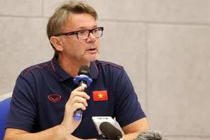 HLV Philippe Troussier