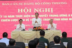 Hội nhập kinh tế gắn với quốc phòng, đảm bảo an ninh quốc gia