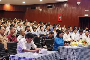 Đảng ủy Khối Dân - Chính - Đảng TPHCM thông tin nhiều vấn đề thời sự quý 3