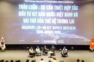 Phiên thảo luận về sự cần thiết hợp tác đầu tư ICT Hàn Quốc- Việt Nam và vai trò của thế hệ tương lai. Ảnh: XUÂN QUỲNH