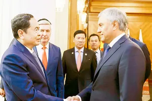 Vietnam - Russia parliamentary ties flourishing unceasingly: top legislators