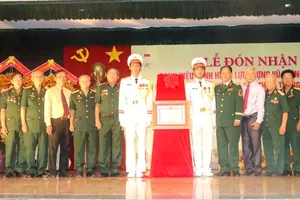 Truy tặng danh hiệu “Anh hùng Lực lượng vũ trang nhân dân” cho Thiếu tướng Hoàng Thế Thiện