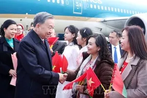 Tổng Bí thư Tô Lâm và Phu nhân bắt đầu thăm cấp Nhà nước Cộng hòa Belarus