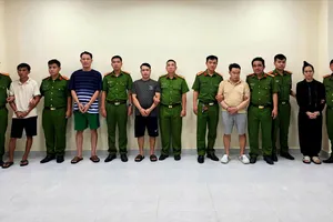 Công an TPHCM triệt phá đường dây sản xuất dầu nhớt giả