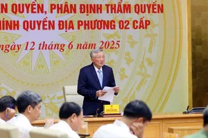 Chính phủ đã ban hành 28 nghị định về phân cấp, phân quyền đúng thời hạn