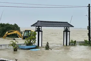 Ít nhất 5 người tử vong do mưa lũ ở Huế và Quảng Trị