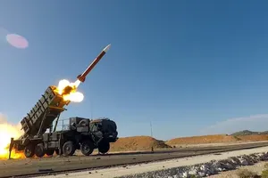 Tổng thống Trump hé lộ khả năng Mỹ cung cấp loại vũ khí Ukraine mong chờ