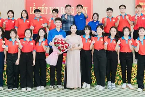 Ươm “mầm xanh” cho Đảng