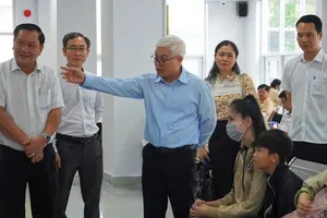 Tập trung giải quyết hồ sơ hành chính cho người dân