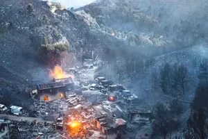 Thời tiết cực đoan hoành hành trên thế giới