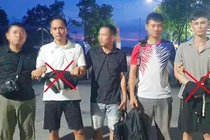 Tổ công tác bắt giữ 2 đối tượng tại TP Đà Nẵng. Ảnh: Công an Hà Tĩnh 