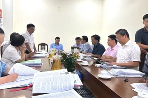 Buổi làm việc của Tổ Công tác 5013 vào chiều ngày 18-9. Ảnh: THANH HIỀN