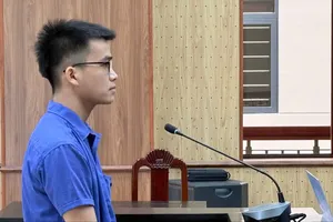 Cháu lừa cậu hơn 5,4 tỷ đồng, lãnh án 13 năm tù