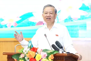 Tổng Bí thư Tô Lâm phát biểu tại hội nghị tiếp xúc cử tri TP Hà Nội, chiều 23-9. Ảnh: VIẾT CHUNG 