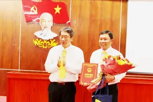 Công nhận PGS.TS Nguyễn Minh Hòa giữ chức vụ Hiệu trưởng Trường Đại học Trà Vinh, nhiệm kỳ 2021 - 2026
