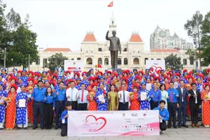 TPHCM: 50 cặp đôi rạng ngời trong Lễ cưới tập thể năm 2025 